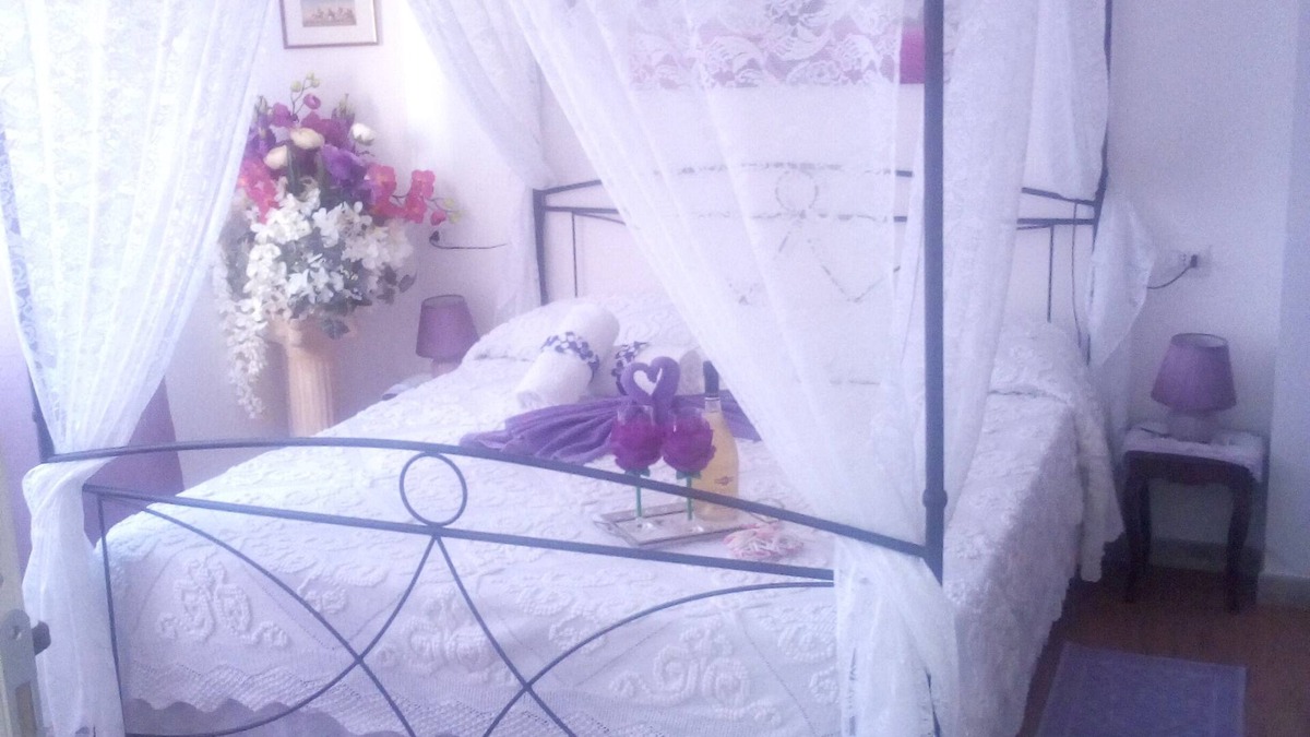 Guspini House | Double room 💜