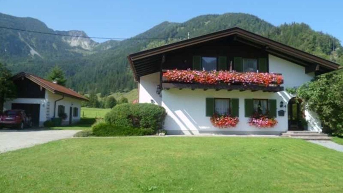 Bayrischzell Cottage | Double room (online) - Gästehaus Akelei