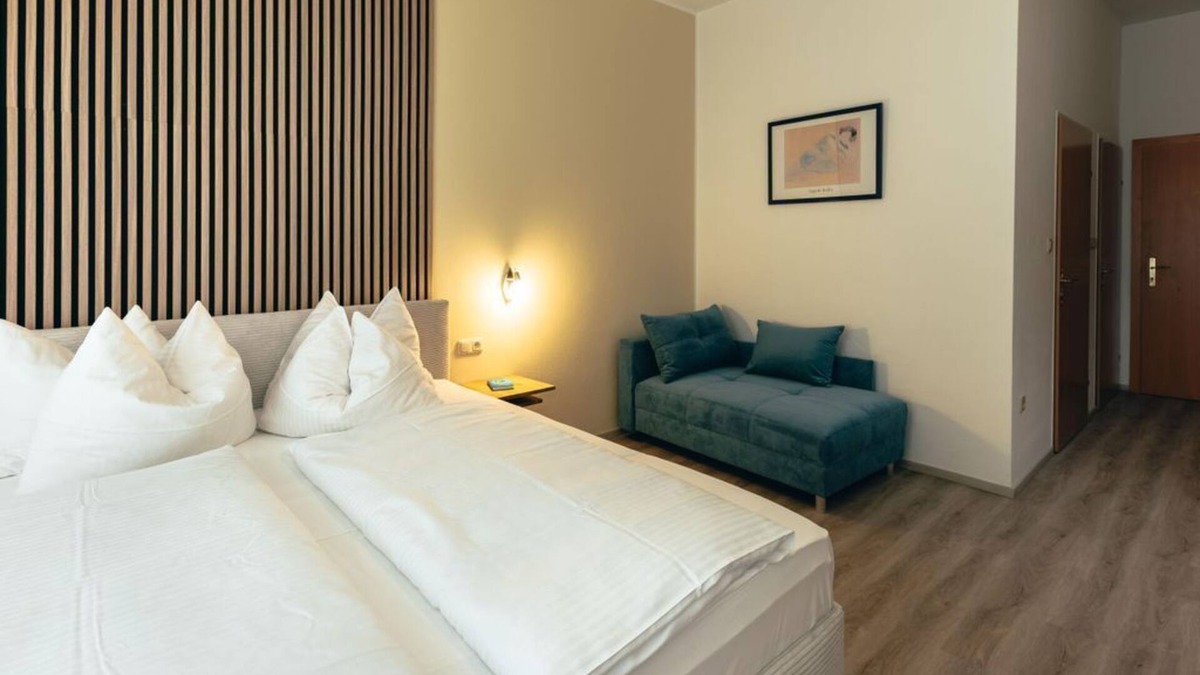 Loipersdorf bei Fuerstenfeld House | Double room Premium 2-6 nights - B&B Number 1