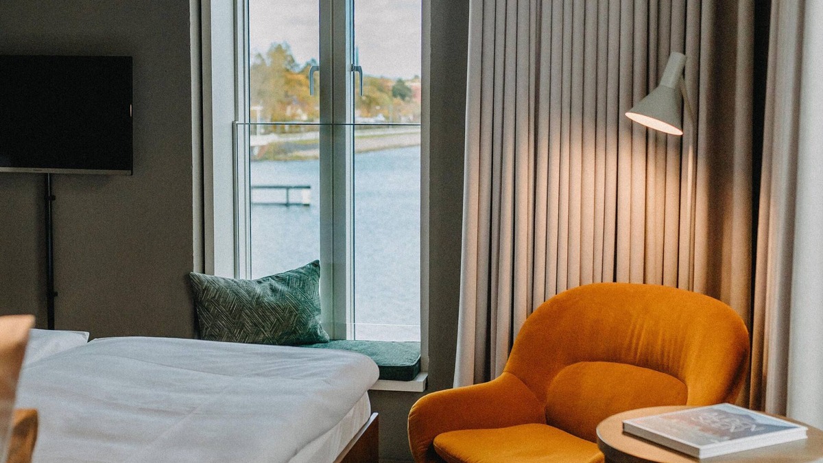 Kappeln House | Double room Schleiblick - South warehouse in Kappeln an der Schlei
