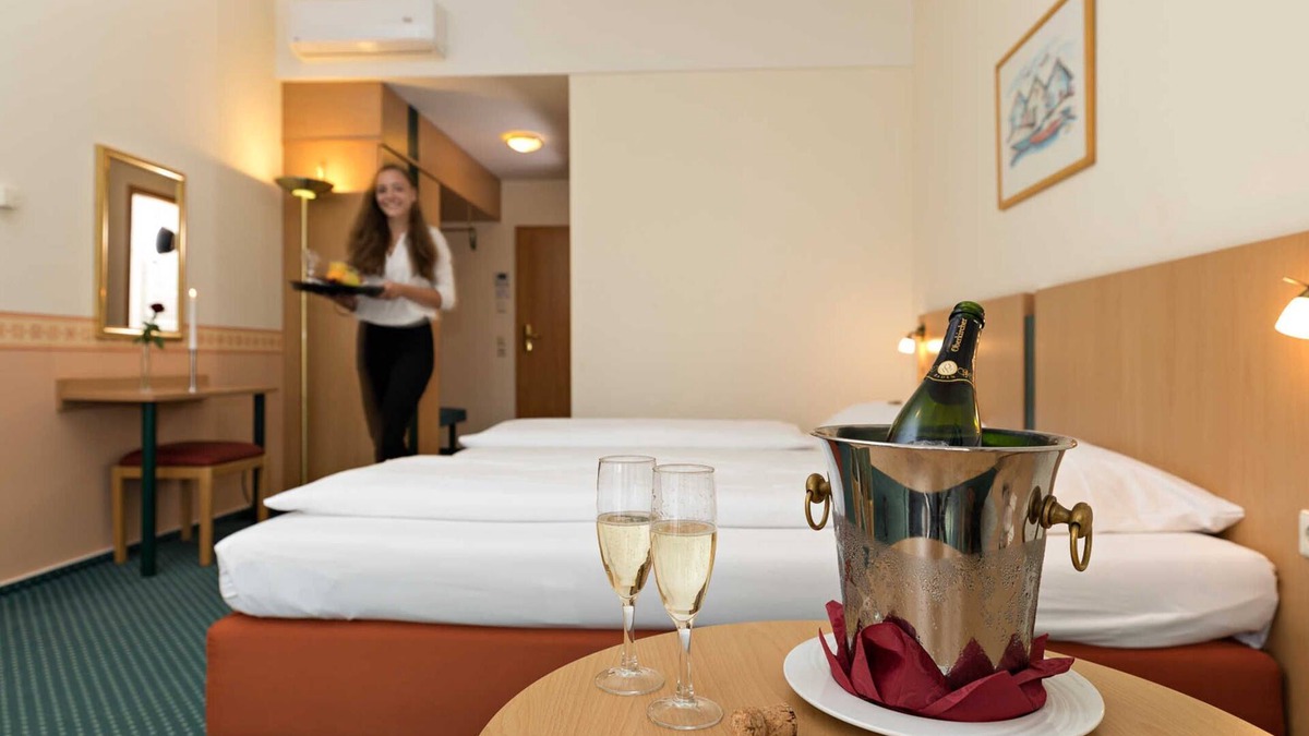 Gengenbach House | Double Room - Schwarzwaldhotel Gengenbach