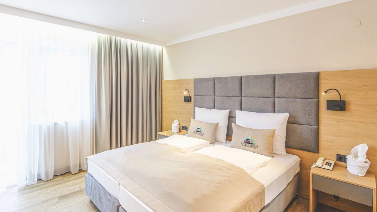 Steeg House | Double room Wildmahd - Hotel Styrolerhof KG
