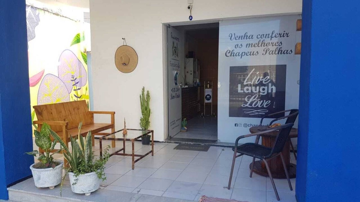 Aldeota House | Double room with private bathroom, Wi-Fi, air conditioning and TV.
