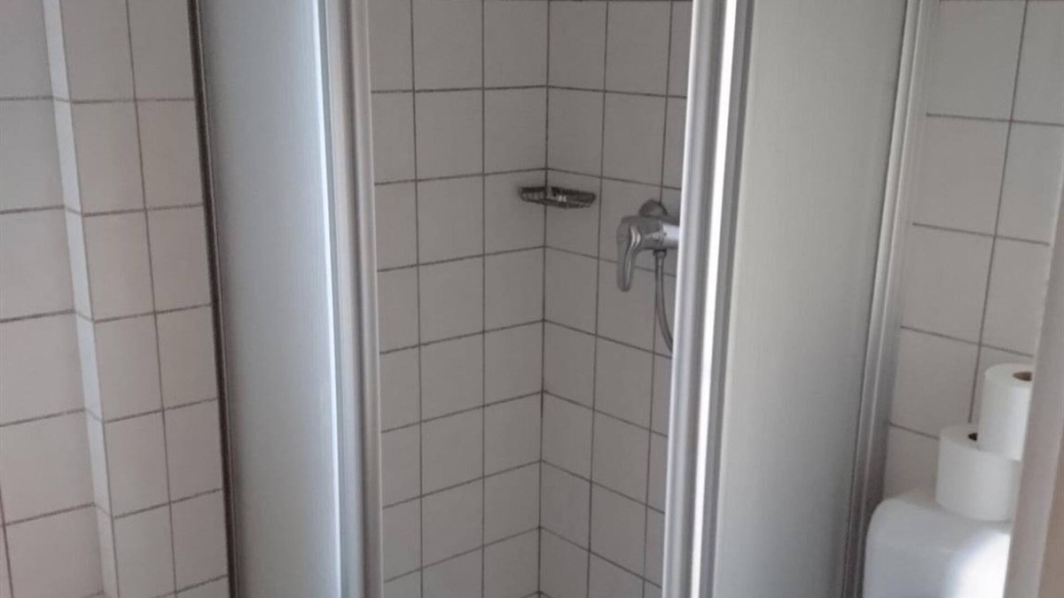 Bruck an der Grossglocknerstrasse Other | Double room with shared shower and toilet - Alpenblick, Gästehaus