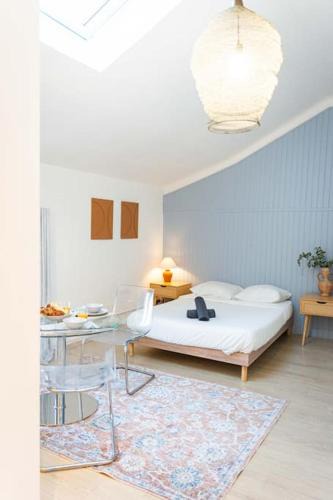 Salin-de-Giraud Apartment | Double Studio au coeur des Marais Salants