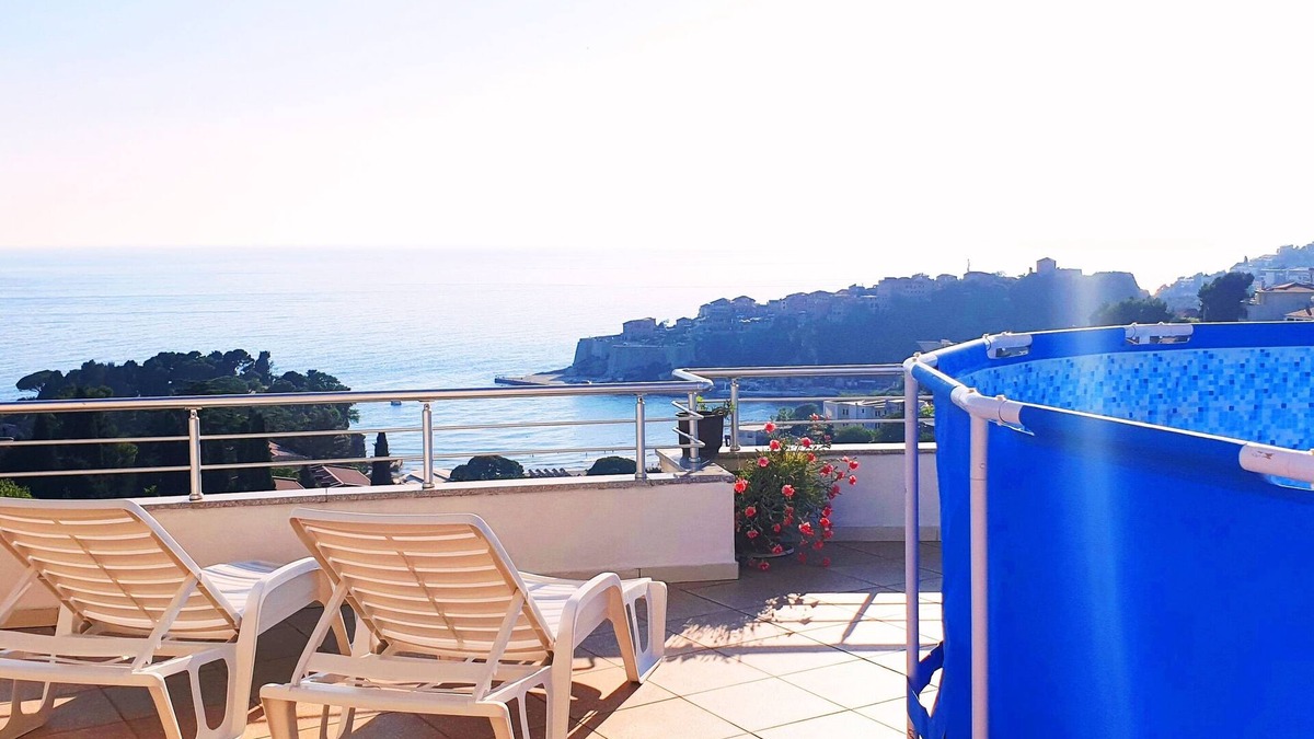 Ulcinj House | Double studio with private sea view balcony