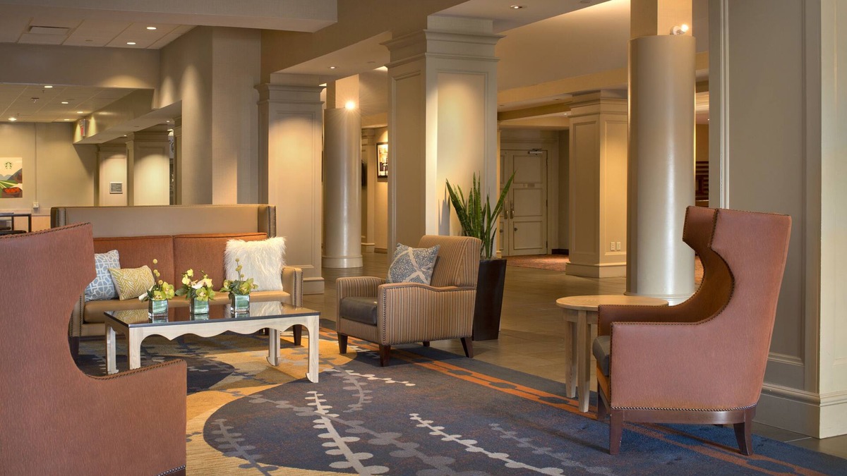Danvers Hotel | DoubleTree by Hilton Boston North Shore