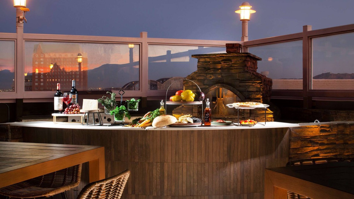 Downtown El Paso Hotel | DoubleTree by Hilton El Paso Downtown
