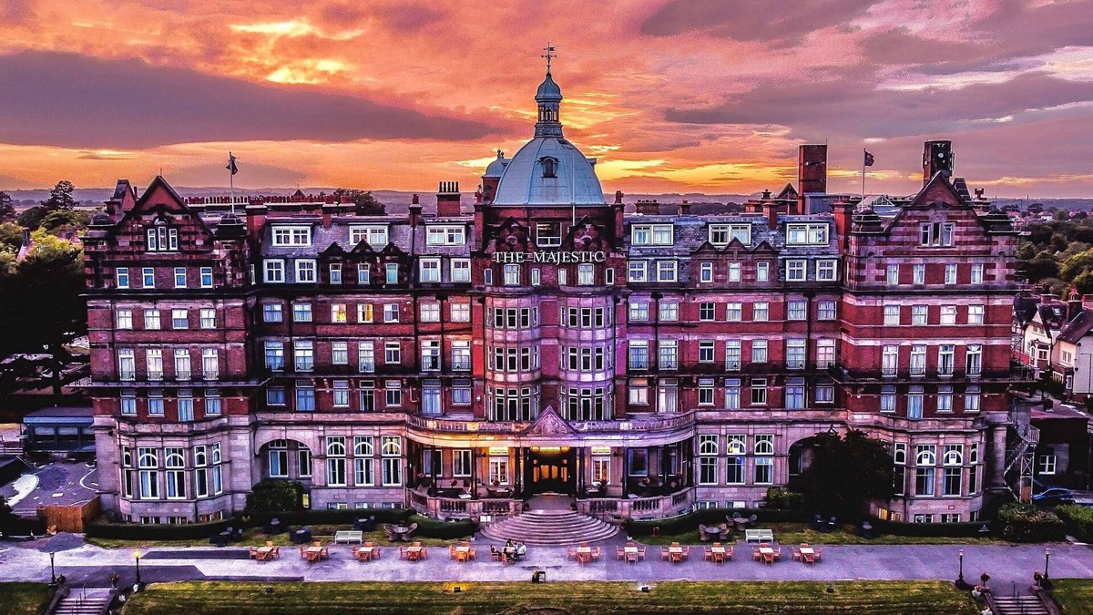 Harrogate City Centre Hotel | DoubleTree by Hilton Harrogate Majestic Hotel & Spa
