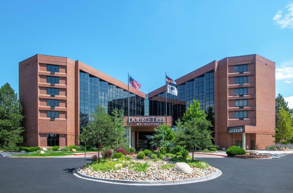 Aurora Hotel | DoubleTree by Hilton Hotel Denver - Aurora