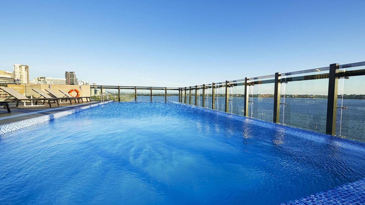 Perth Central Business District Hotel | DoubleTree by Hilton Perth Waterfront