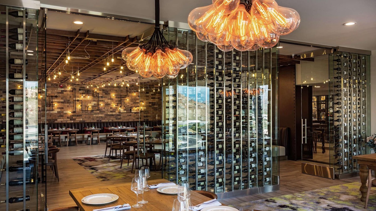 Pomona Hotel | DoubleTree by Hilton Pomona