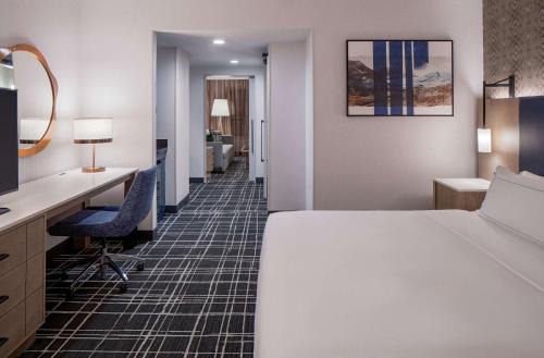 Downtown Salt Lake City Hotel | Doubletree Suites by Hilton Salt Lake City