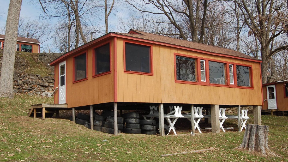Hammond House | Douglas Cottage, Douglas Cottage at Camp Caledonia