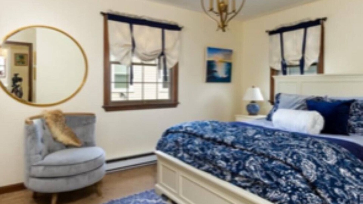 Fifth Ward House | Douplex Nestled In the Fifth Ward/Short Walk to the Beach