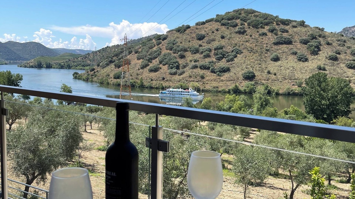 Torre de Moncorvo Apartment | Douro Visit House 3
