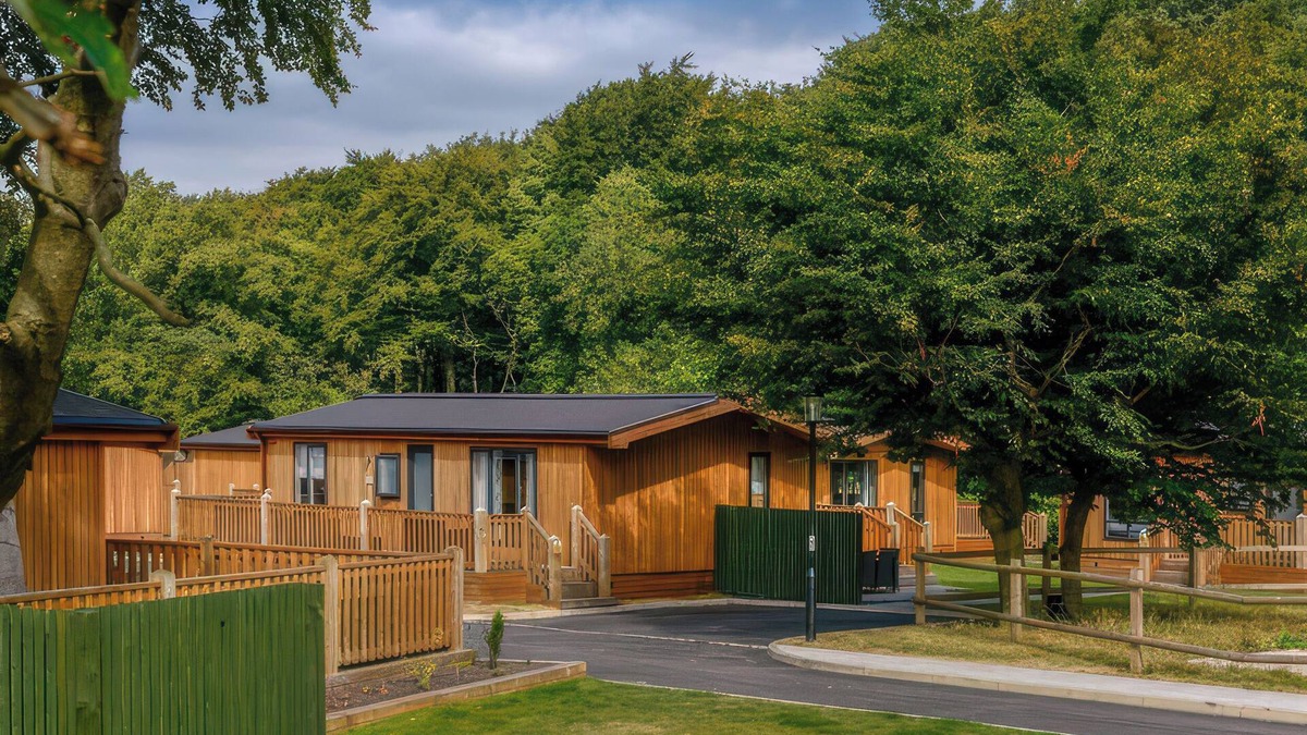 Saddleworth Cottage | DOVESTONE LUXURY LODGES (SLEEPS 4) - PETS WELCOME in Greenfield