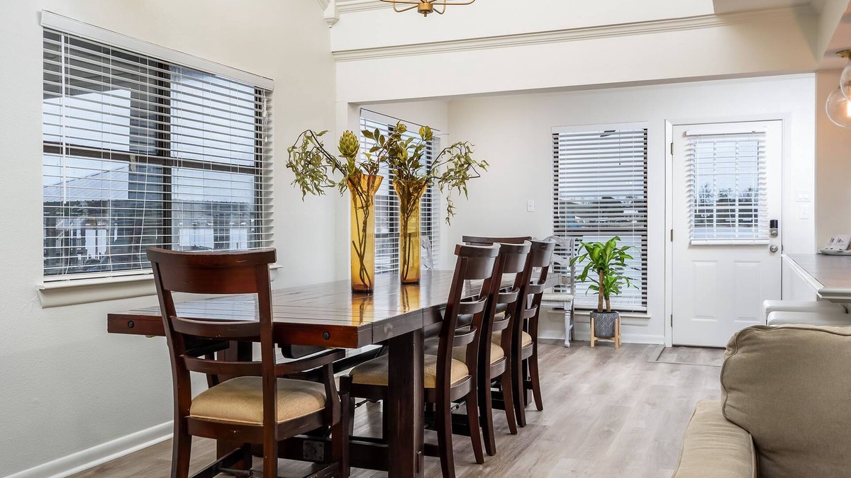 New Roads House | "Down by the River" with all amenities and recently updated