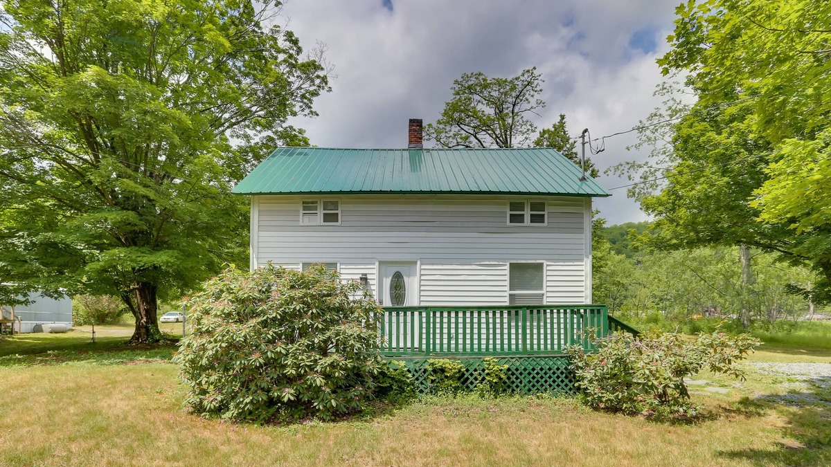 Downsville House | Downsville Vacation Rental w/ Deck: Walk to River!