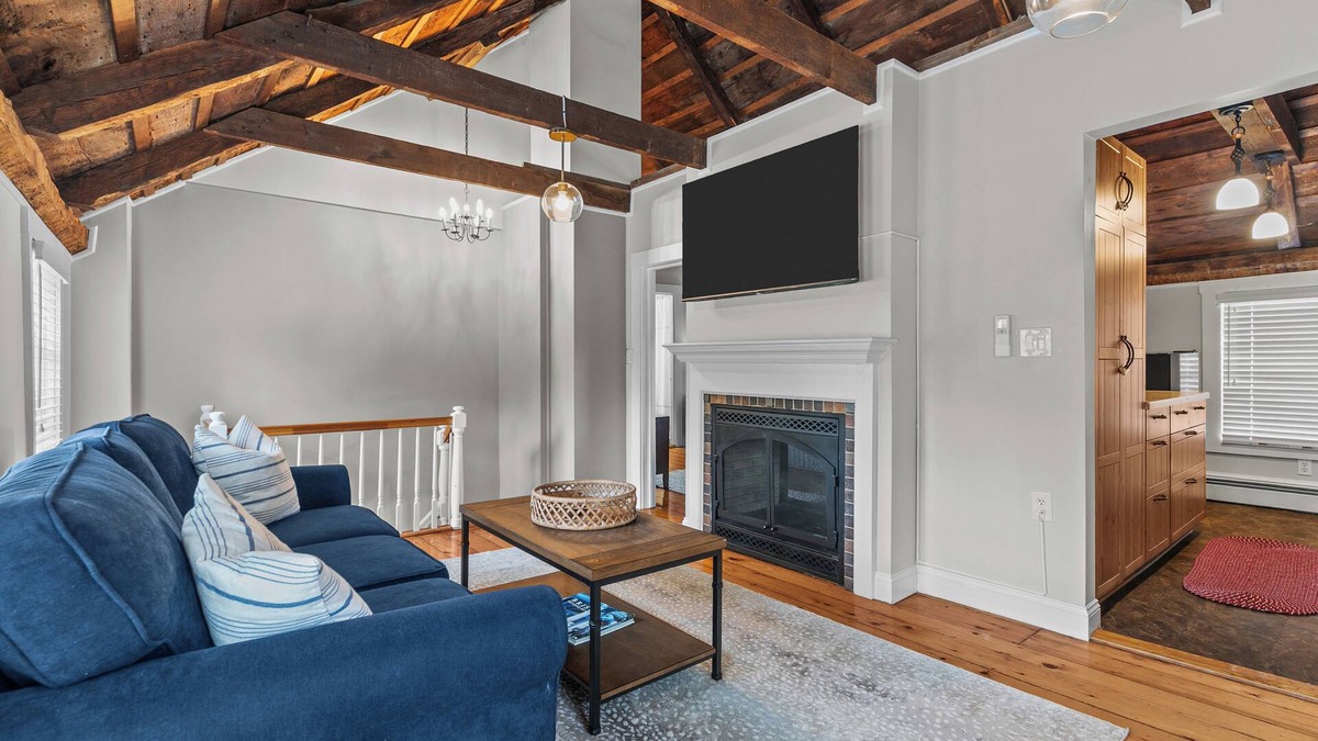 Bristol House | Downton Bristol Retreat