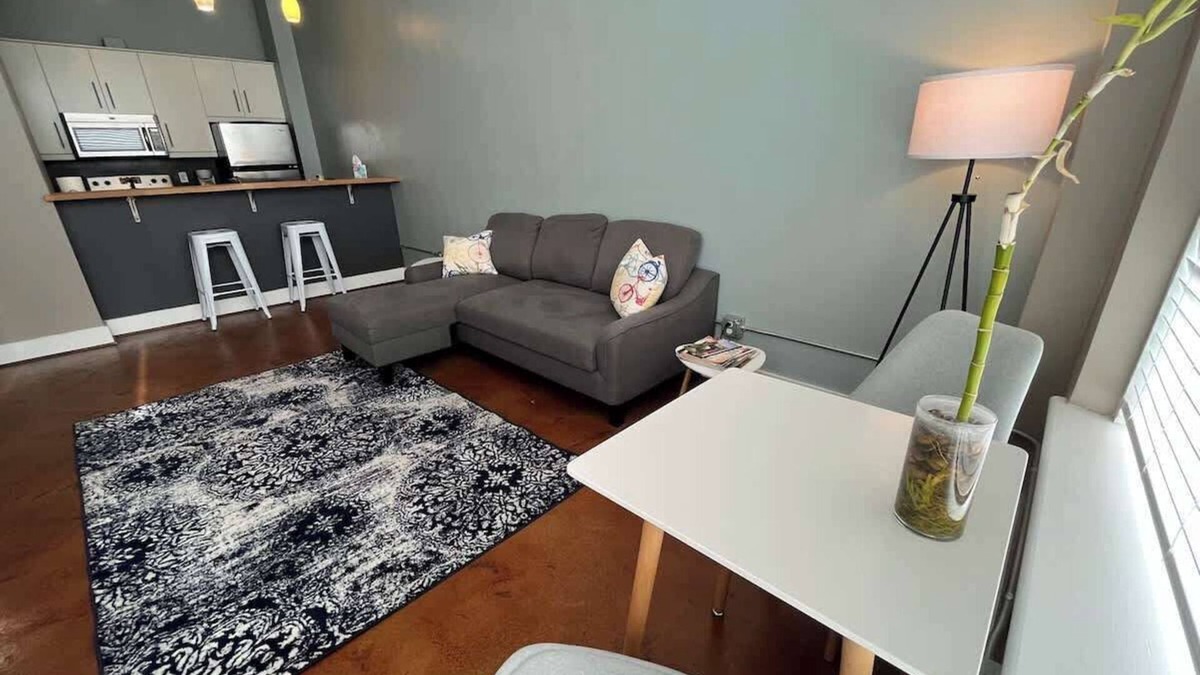 Roanoke Apartment | Downtown 1st Floor Apt: Walk to Breweries, Food