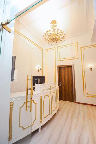 Abdin Hotel | Downtown Antique Hotel