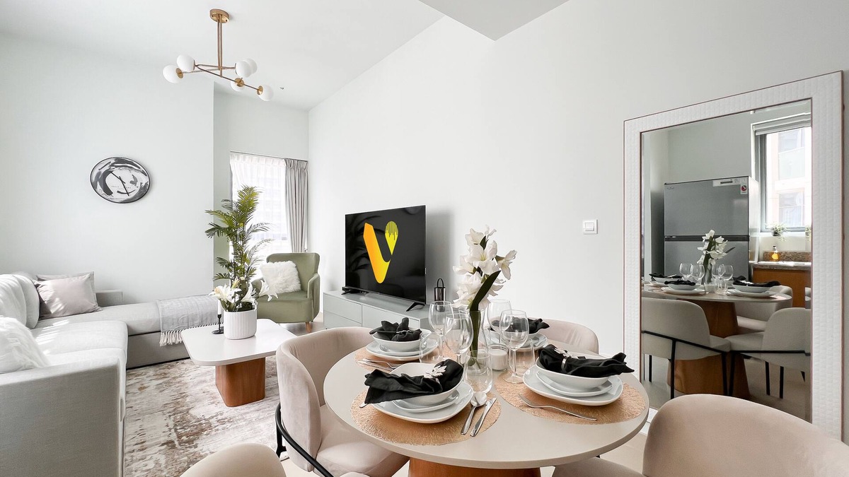 Al Barsha 1 Apartment | Downtown - Bellevue Towers