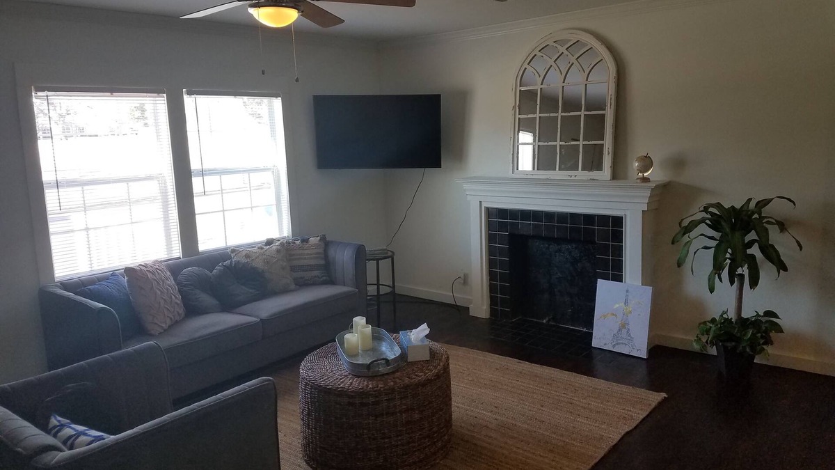 Tulsa House | Downtown Brady Heights 3 bed