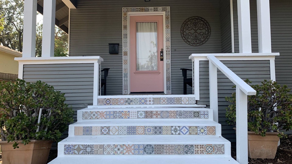 Old North Davis House | Downtown Davis charming historical cottage
