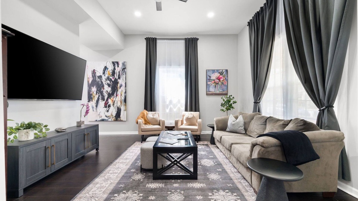 Mechanicsville House | Downtown Dream: 4bd Luxe Oasis Close to Downtown Atlanta