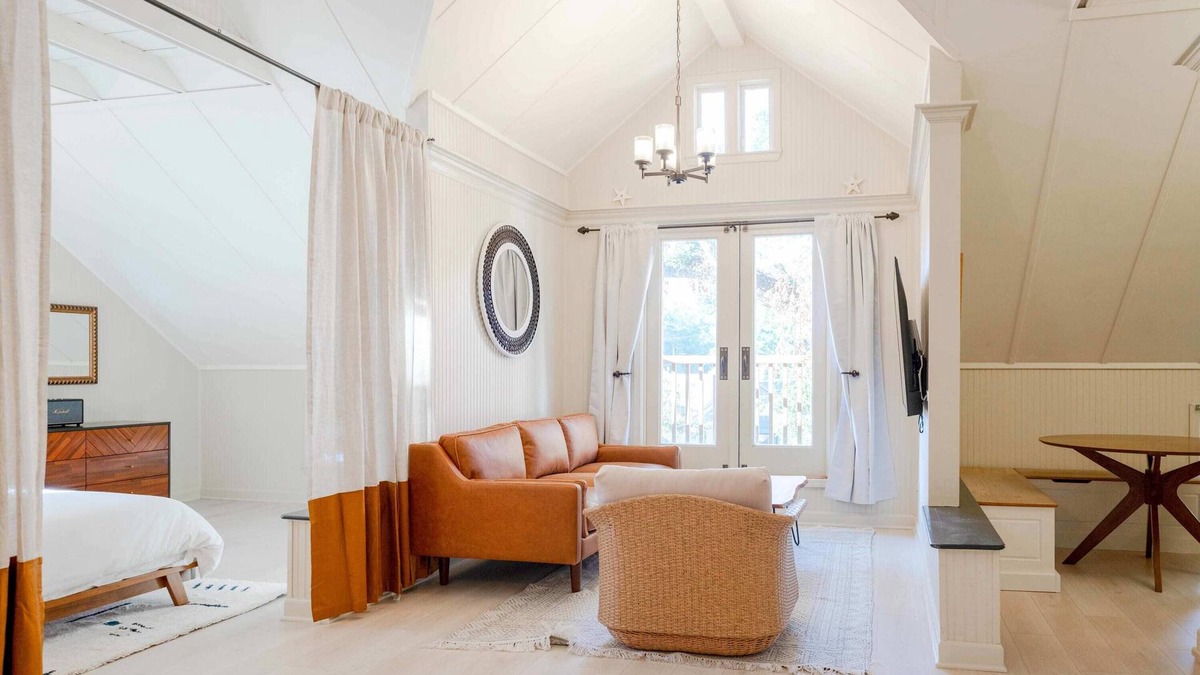 Fairhope House | Downtown Fairhope Loft