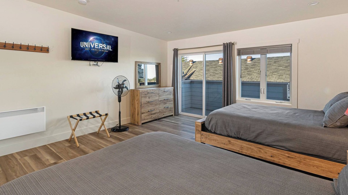 Friday Harbor Apartment | Downtown Friday Harbor! Newly Built! (Shogun)
