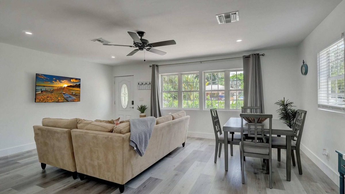 Bonita Springs House | Downtown Gem: Private Retreat Near Beach