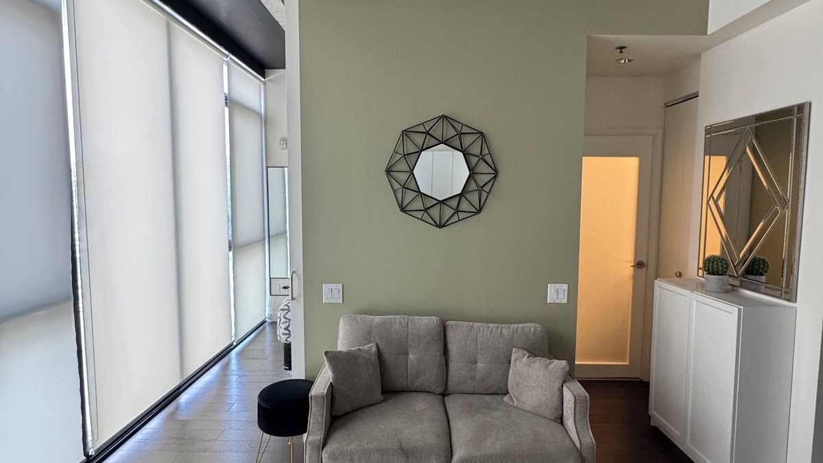 Downtown Winnipeg Condo | Downtown Glasshouse Condo - 1 BR/1 Bath