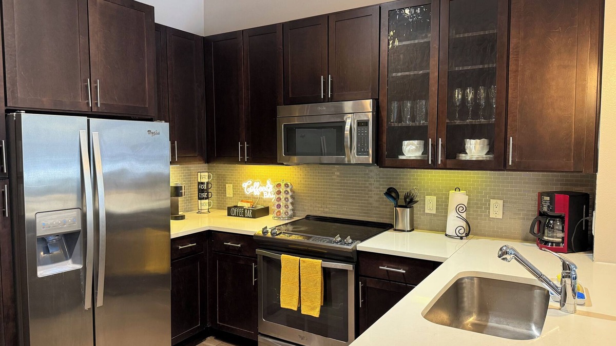 South Central Houston Apartment | Downtown Houston Gem, Free Parking