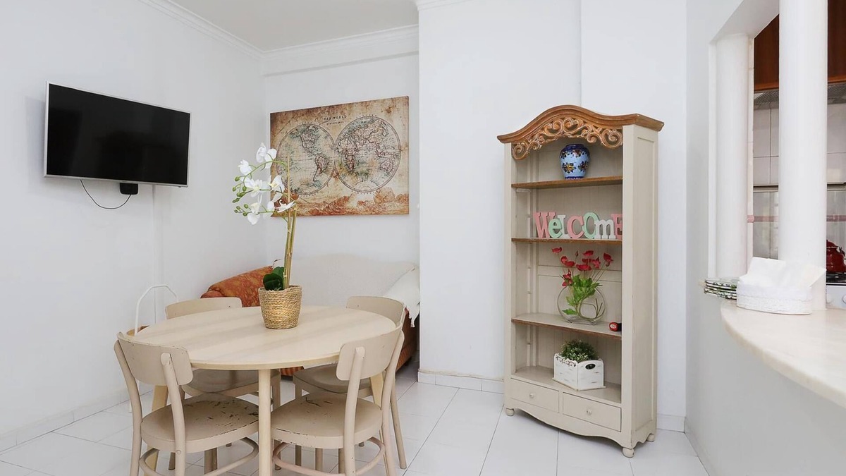 Pena Apartment | Downtown Lisbon Apartment