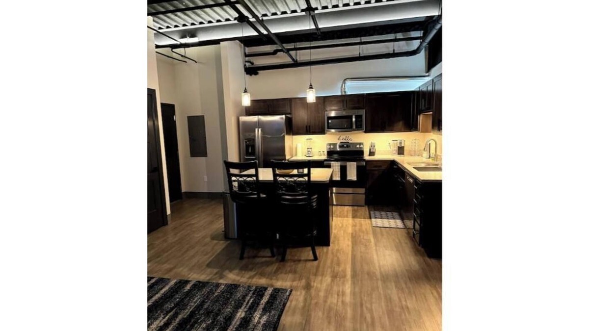 Stuart Apartment | Downtown Lux Apt W/Balcony