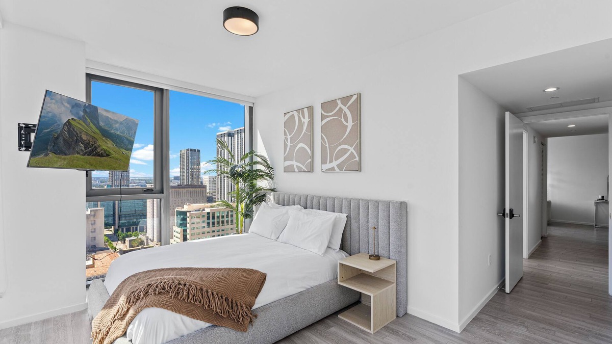 Downtown Miami Apartment | Downtown Miami Luxury Two Bed Two Bath with Views