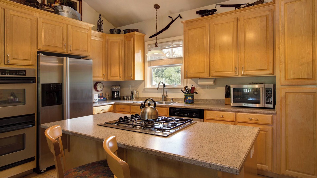 Murphys Condo | Downtown Murphys Loft: Spacious & Stylish