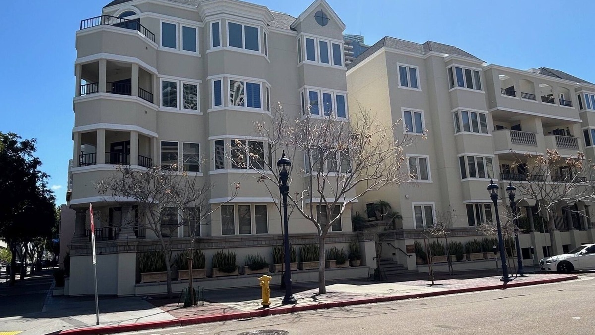 Downtown San Diego Apartment | Downtown Oasis nFurnished apartment next to Sea Port Village