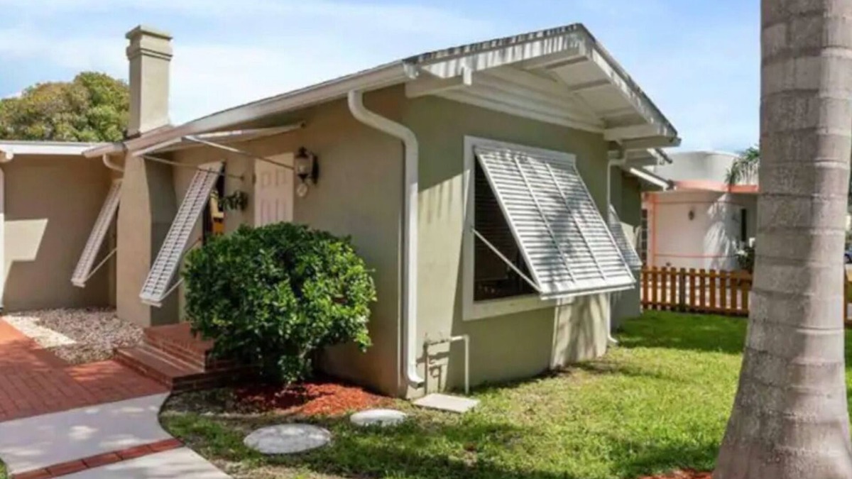 Grandview Heights House | Downtown Retreat -City Place, Convention Center everything is a short walk away!