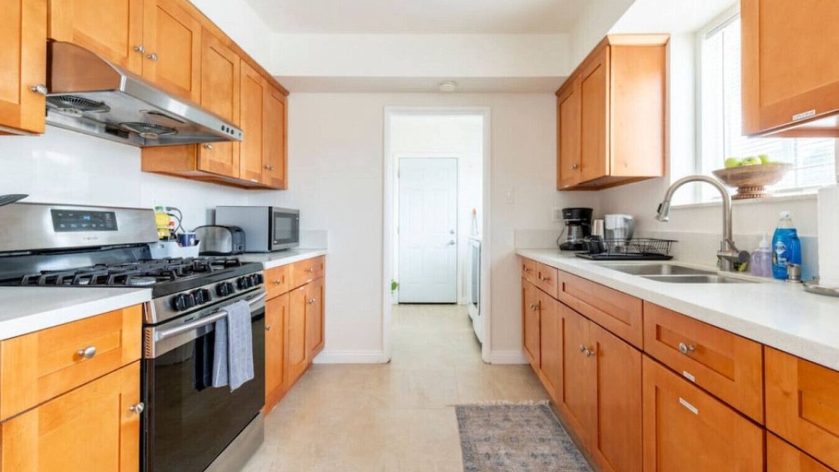 Covina House | Downtown Serenity Stay with King bed