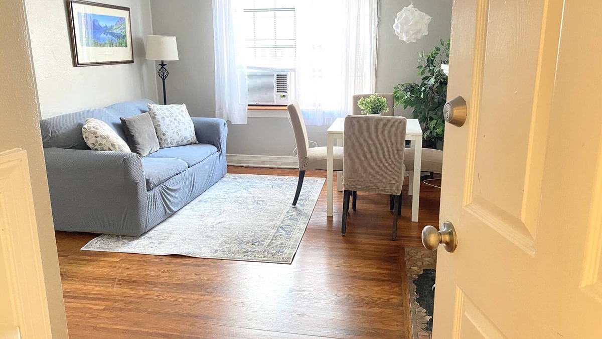 Cherry Street Apartment | Downtown Tulsa, Fair Ground, Gathering Place