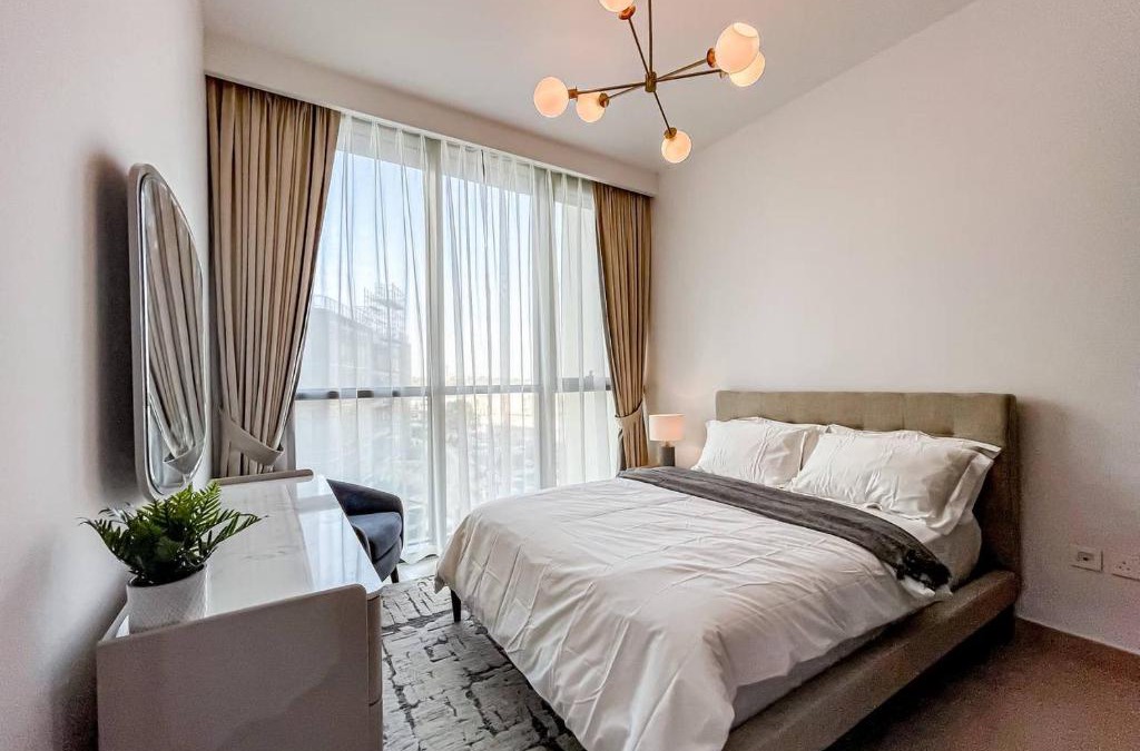 Bur Dubai Apartment | Downtown Views