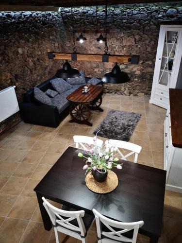 Drachov House | Dráchovský apartmán a vejminek