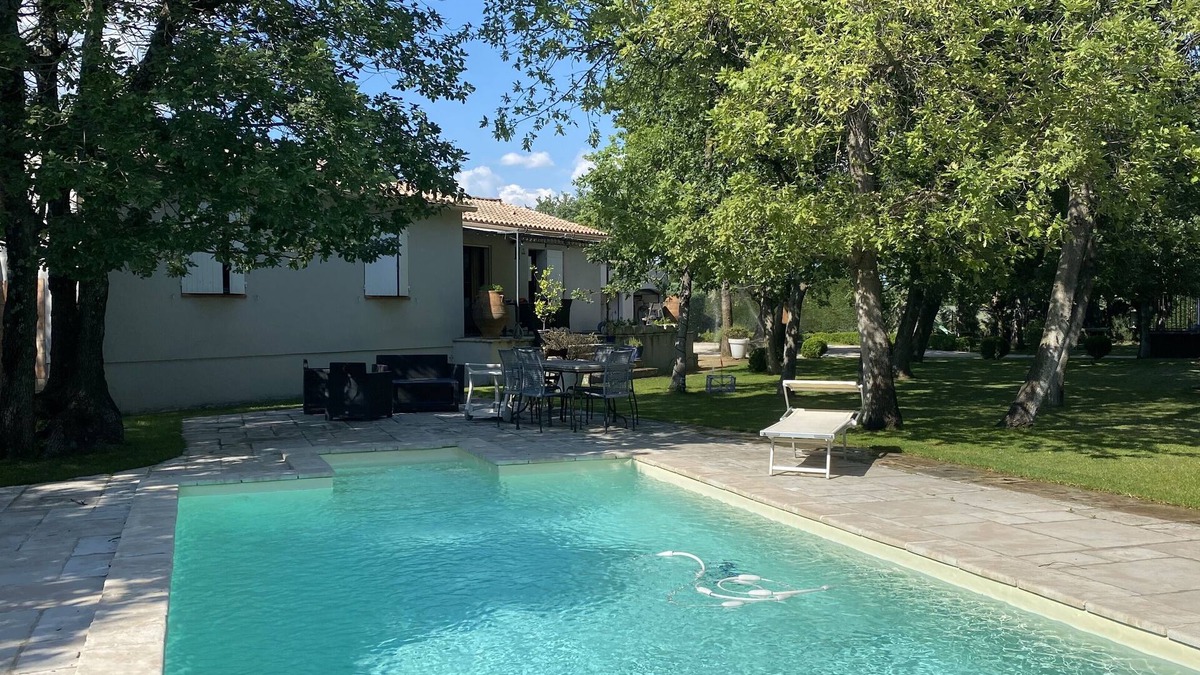 La Baume-de-Transit House | Drôme provençale, nature, outdoor swimming pool and spas