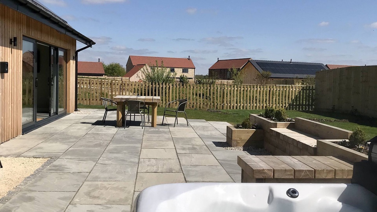 Dunholme House | Dragonfly Cottage, Ashlin Farm Barns