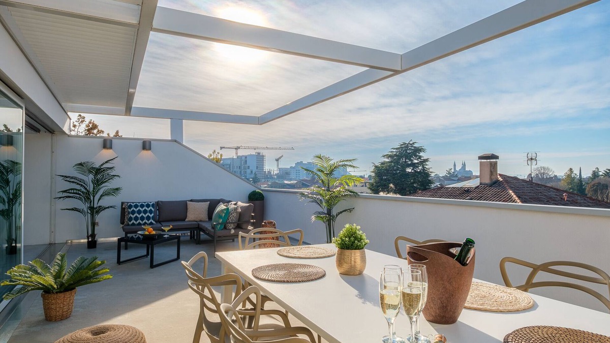 Padova Apartment | DREAM ATTIC- in city center, close to station, hospitals, tourist sites