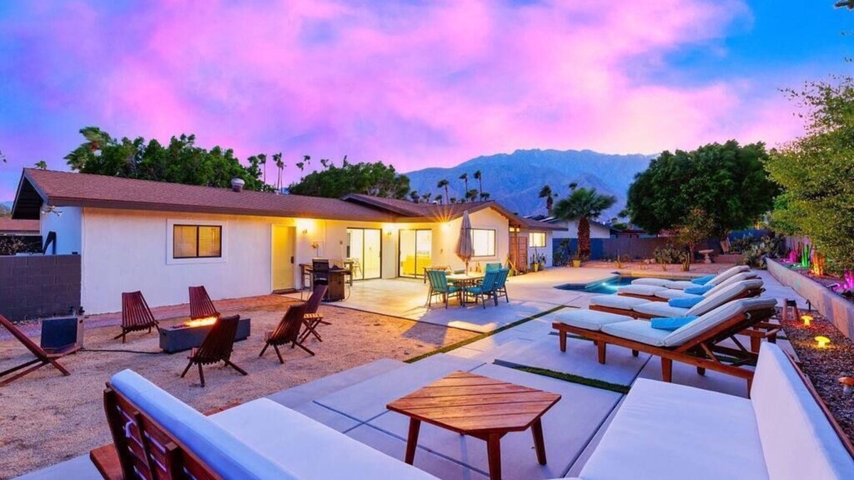 Vista Norte House | Dream VIEWS! Pool, spa, + fire pit! 3br, 2ba