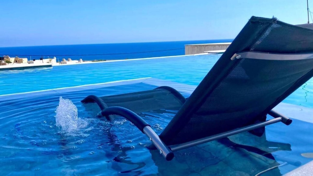 Koutsounari Villa | Dream villa on a hillside with sea views and pool
